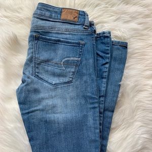 American Eagle skinny kick jeans